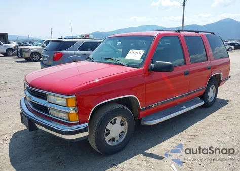 1996 Chevrolet Tahoe C1500 from USA, damaged, VIN 1GNEC13R0TJ307901